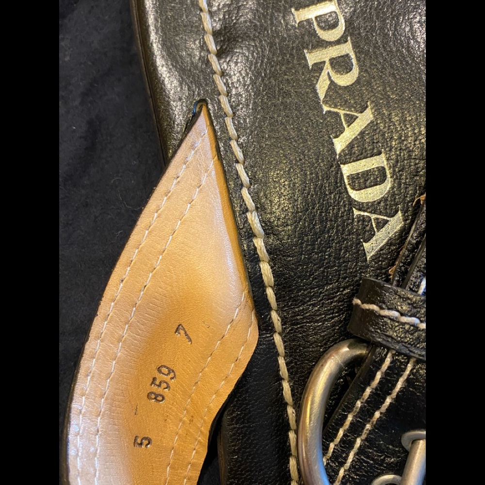 Prada Sandal Size 8 Italy🇮🇹 9 US🇺🇸